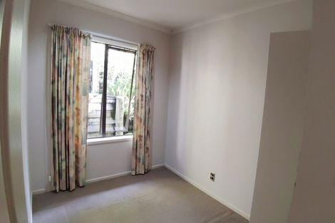 Photo of property in 34 Helen Ryburn Place, Torbay, Auckland, 0630