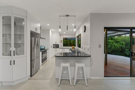 Photo of property in 14 Wade Place, Welcome Bay, Tauranga, 3175