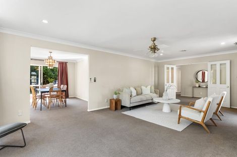 Photo of property in 40 Tralee Terrace, Dannemora, Auckland, 2016
