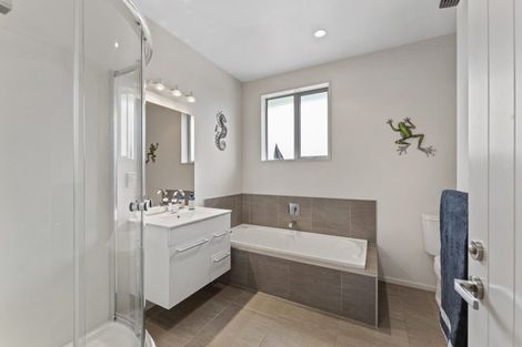 Photo of property in 11 Church Street, Oxford, 7430