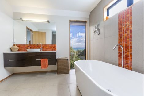 Photo of property in 20 Siesta Terrace, Gulf Harbour, Whangaparaoa, 0930