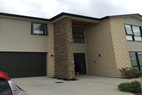 Photo of property in 37 Rosewell Crescent, Flat Bush, Auckland, 2019