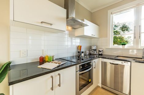 Photo of property in 3/2 View Road, Mount Eden, Auckland, 1024