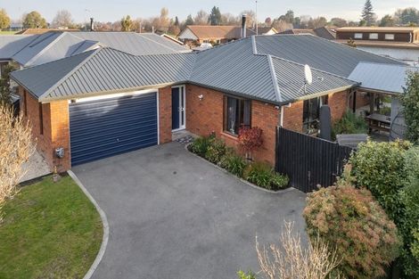 Photo of property in 3 Windsor Court, Rangiora, 7400
