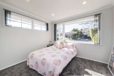 Photo of property in 23 Redwood Grove, Hokowhitu, Palmerston North, 4410