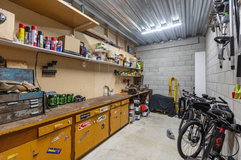 Photo of property in 132 Waikite Road, Welcome Bay, Tauranga, 3175