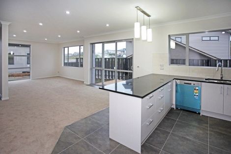 Photo of property in 9 Kato Way, Pukekohe, 2120