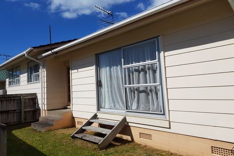 Photo of property in 5 Tangelo Place, Bucklands Beach, Auckland, 2012