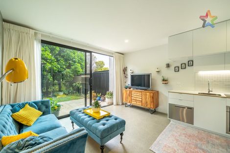 Photo of property in 15 Te Ara O Paetutu, Petone, Lower Hutt, 5012