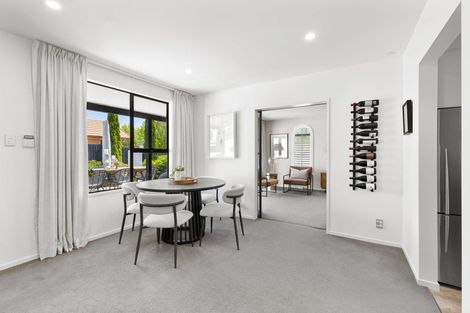 Photo of property in 9 Wakelin Place, Redwood, Christchurch, 8051