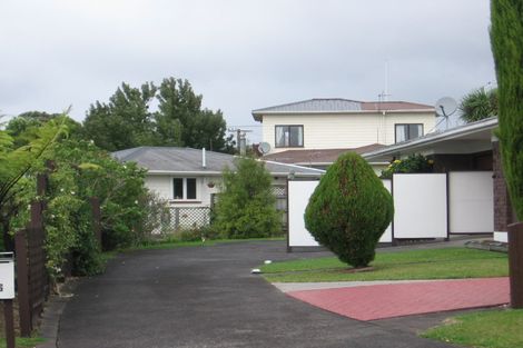 Photo of property in 2/27 Matuhi Rise, Henderson, Auckland, 0612