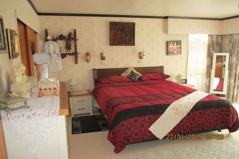 Photo of property in 117 Guy Street, Dannevirke, 4930