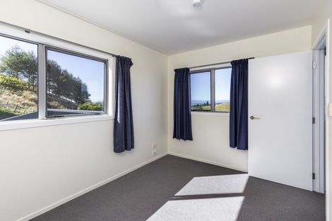 Photo of property in 1 Edge Hill, Acacia Bay, Taupo, 3385