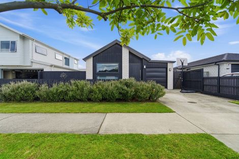 Photo of property in 16 Hinaki Street, Poike, Tauranga, 3112