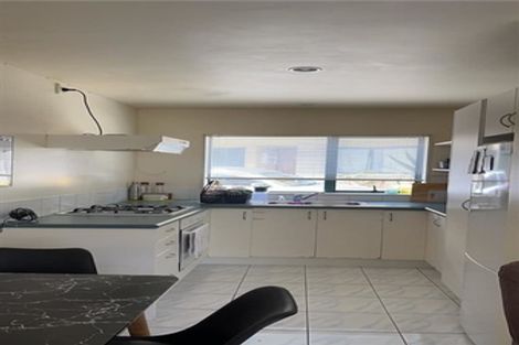 Photo of property in 59f Astley Avenue, New Lynn, Auckland, 0600