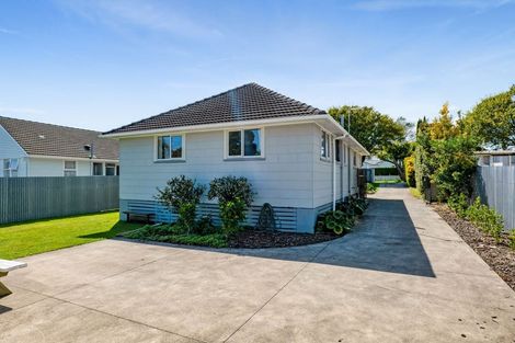 Photo of property in 55 Woodleigh Street, Frankleigh Park, New Plymouth, 4310