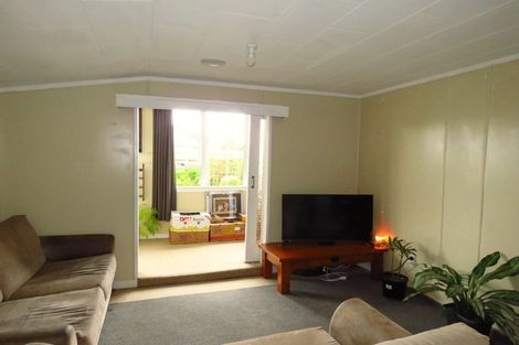 Photo of property in 104 Russell Street, Westport, 7825