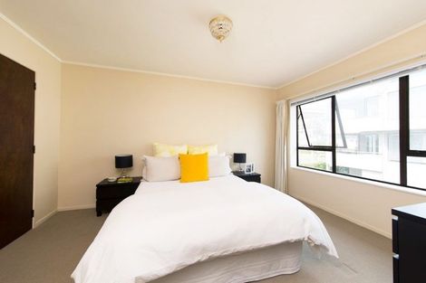 Photo of property in 2/27 The Parade, Saint Heliers, Auckland, 1071