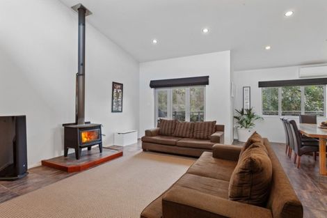 Photo of property in 11 The Fairway, Whakatane, 3120