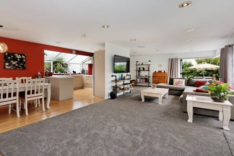 Photo of property in 29 Glucina Avenue, West Harbour, Auckland, 0618