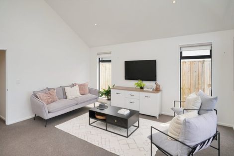 Photo of property in 25a Lakeside Drive, Pegasus, 7612