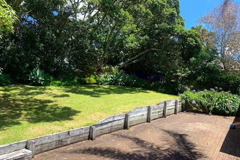 Photo of property in 1/464 Beach Road, Murrays Bay, Auckland, 0630