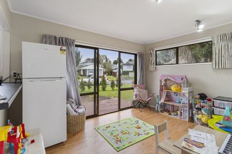 Photo of property in 43 Bellfield Road, Opaheke, Papakura, 2113