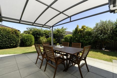 Photo of property in 5 Rainey Crescent, Papamoa Beach, Papamoa, 3118