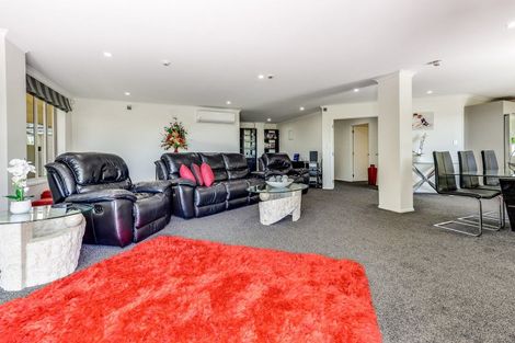 Photo of property in 40i Thackeray Street, Hamilton Lake, Hamilton, 3204