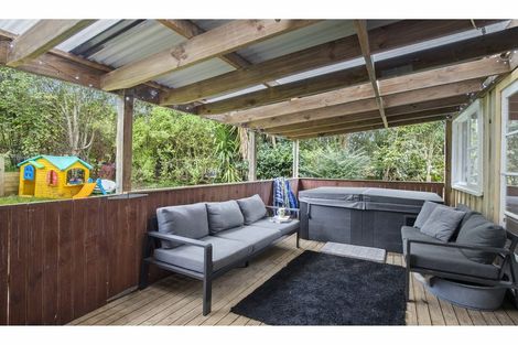 Photo of property in 81 Colombo Road, Waiuku, 2123