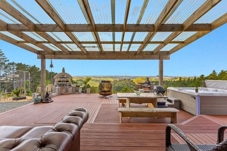 Photo of property in 663 Bickerstaffe Road, Maungaturoto, 0587