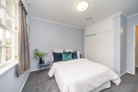 Photo of property in 25 Chilton Grove, Hokowhitu, Palmerston North, 4410