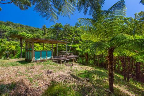 Photo of property in 22 Te Tuhi Road, Raglan, 3297