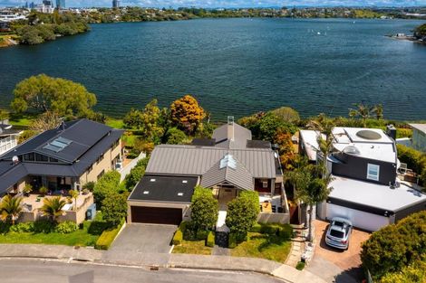 Photo of property in 7 Eric Price Avenue, Takapuna, Auckland, 0620