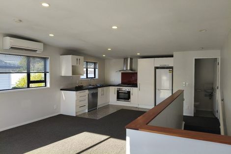 Photo of property in 7b Phillip Street, Johnsonville, Wellington, 6037