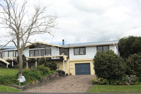 Photo of property in 3 Pamir Place, Welcome Bay, Tauranga, 3112