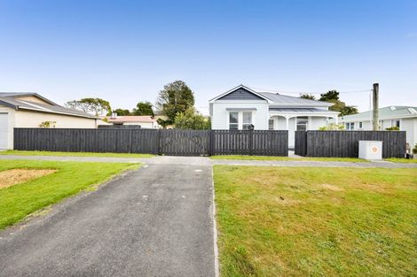 Photo of property in 22 Seyton Street, Stratford, 4332