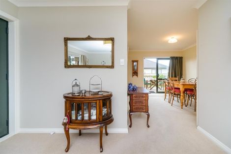 Photo of property in 12 Barnett Drive, Marton, 4710