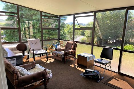 Photo of property in 11 Stuart Street, Owaka, 9535