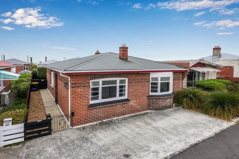 Photo of property in 129 Melbourne Street, South Dunedin, Dunedin, 9012