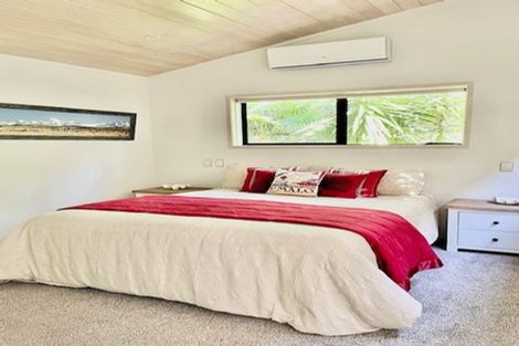 Photo of property in 112 Marram Place, Matarangi, Whitianga, 3592