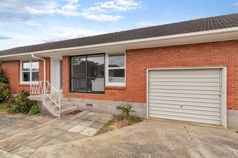 Photo of property in 2/15 Brook Street, Milford, Auckland, 0620