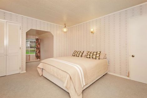 Photo of property in 95-97 Percy Dyett Drive, Karori, Wellington, 6012