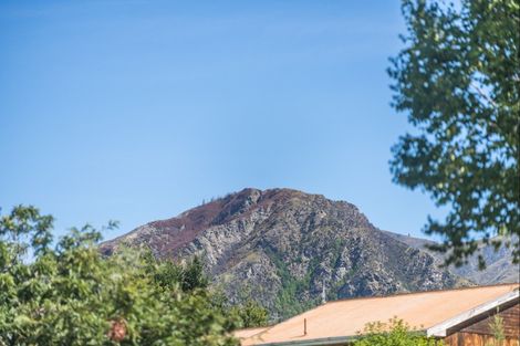 Photo of property in 24 Cornwall Street, Arrowtown, 9302