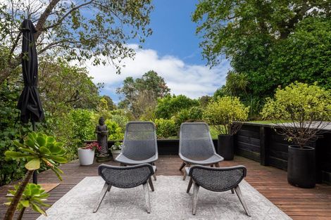 Photo of property in 32a Palmerston Road, Birkenhead, Auckland, 0626