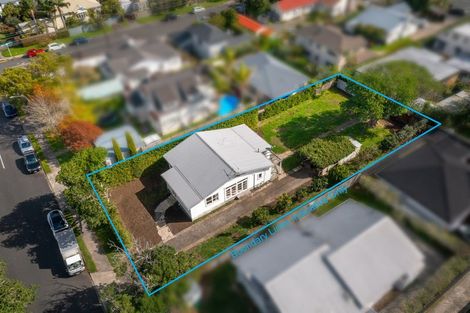 Photo of property in 17 Napier Avenue, Takapuna, Auckland, 0622