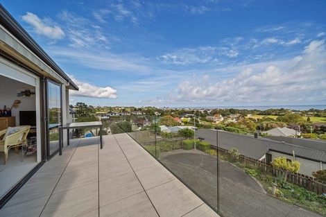 Photo of property in 12c Rimu Street, Strandon, New Plymouth, 4312
