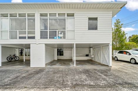 Photo of property in 67 St Vincent Avenue, Remuera, Auckland, 1050