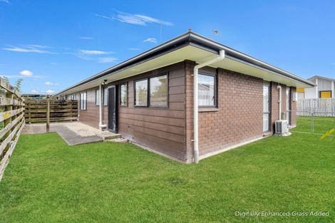 Photo of property in 984h Tremaine Avenue, Roslyn, Palmerston North, 4414