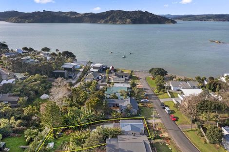 Photo of property in 44 Lorenzen Bay Road, Raglan, 3225